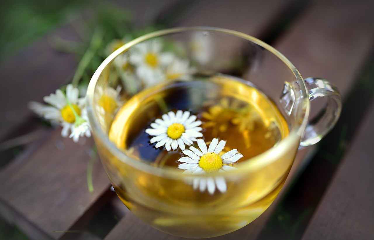 Pure Clarity — Botanical Infusion